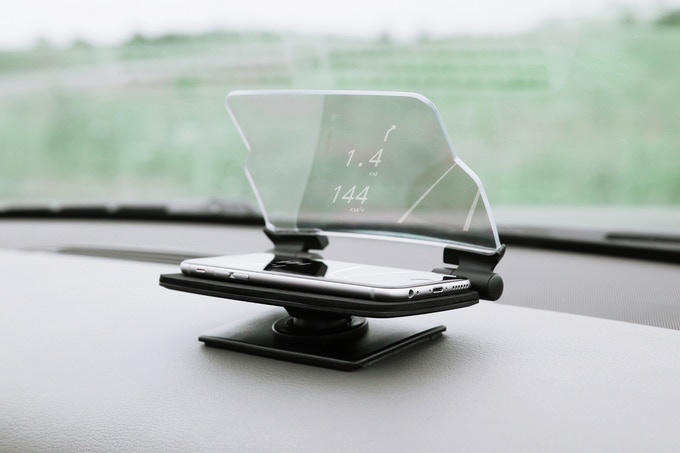 美國 Hudway Glass 駕車抬頭顯示器1