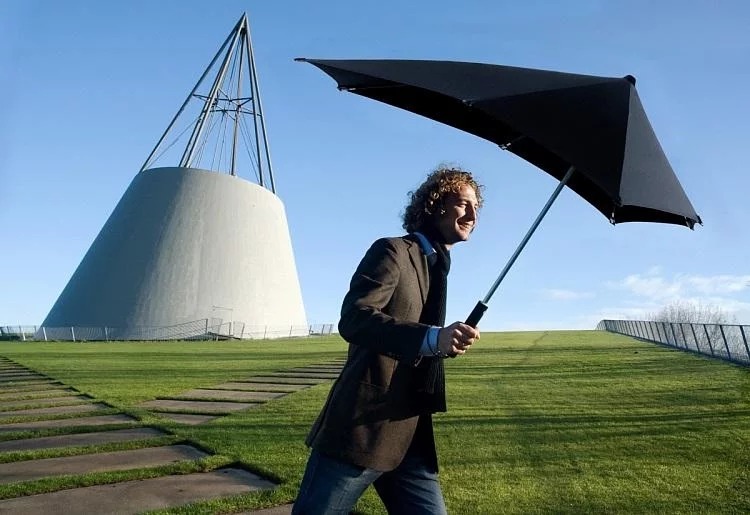 11荷蘭 Senz umbrella 防風雨傘